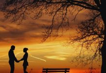 DALEKO OD OČIJU, ALI NE I OD SRCA: OVE znakove BIVŠA LJUBAV i dalje voli i ona se USKORO VRAĆA spremnija nego ikada!