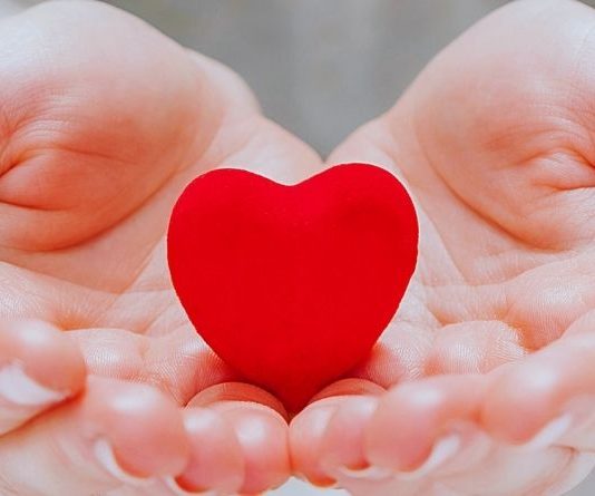 RAZUM KAŽE ”NE”, ALI SRCE NE SLUŠA: OVIM znacima BIVŠA LJUBAV pruža ruku pomirenja i oni PRELAZE PREKO PONOSA!