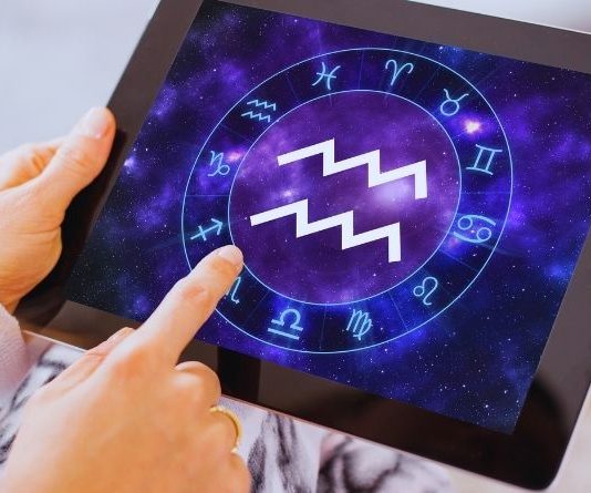 VODOLIJA – DNEVNI HOROSKOP ZA UTORAK 14. APRIL: Ovaj dan nosi veliku prekretnicu – NI SLUČAJNO ne ignorišite ono što dolazi!