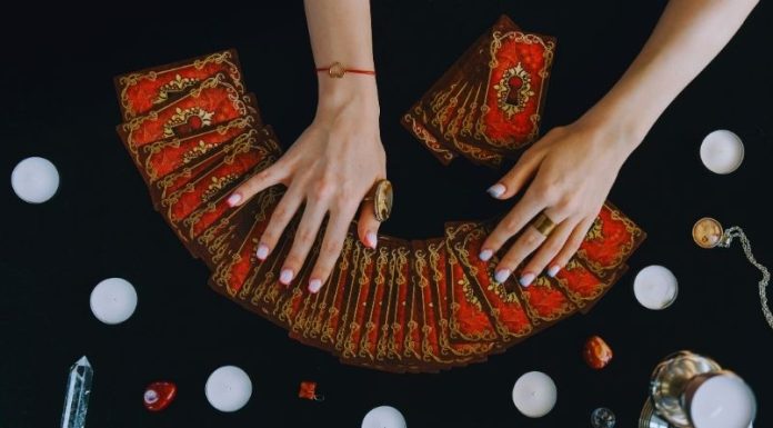 VELIKI CIGANSKI HOROSKOP DO 7. MAJA: Dani poraza, šokantnih saznanja, izdaja, ali i nečega divnog, evo šta dolazi SVIM znacima!