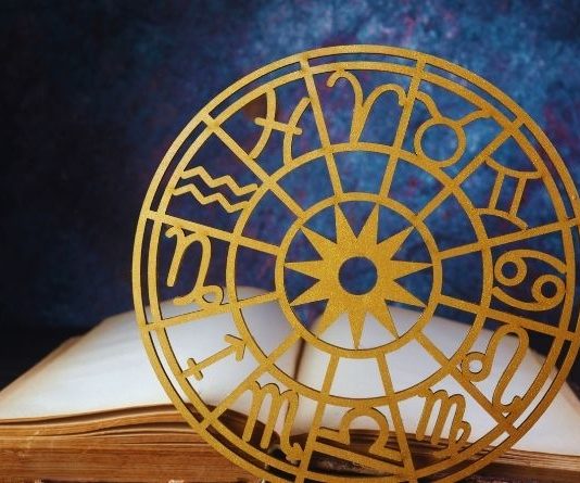 RAK – HOROSKOP ZA NAREDNA TRI DANA: Gotovo je, BIVŠA LJUBAV je SHVATILA koliko VREDITE i DOLAZI sa namerom da vas MOLI za OPROŠTAJ i NOVU ŠANSU!