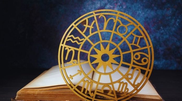 RAK – HOROSKOP ZA NAREDNA TRI DANA: Gotovo je, BIVŠA LJUBAV je SHVATILA koliko VREDITE i DOLAZI sa namerom da vas MOLI za OPROŠTAJ i NOVU ŠANSU!